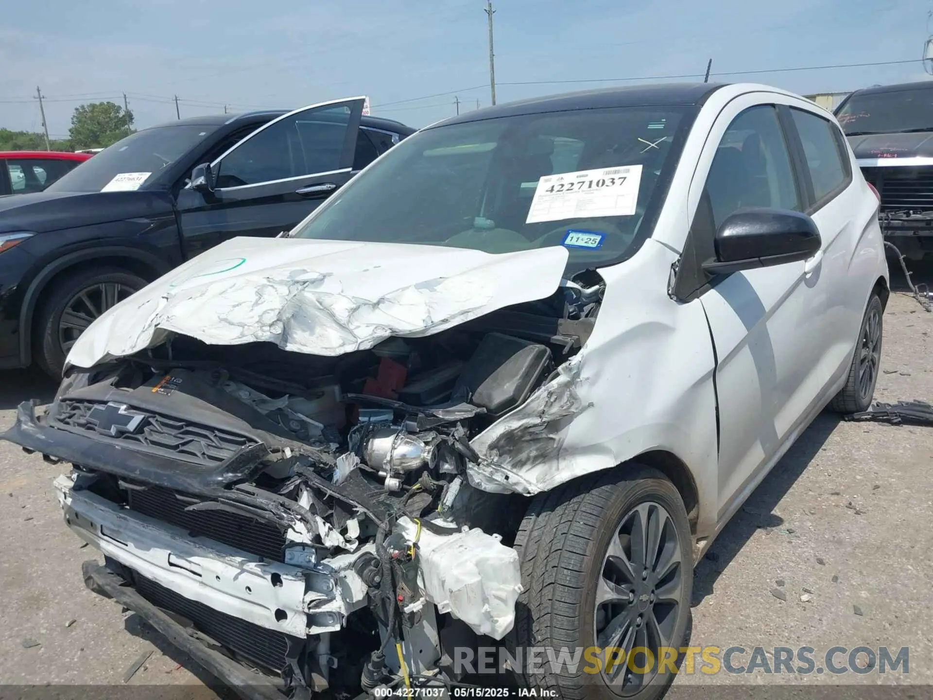 2 Photograph of a damaged car KL8CD6SA6MC711001 CHEVROLET SPARK 2021