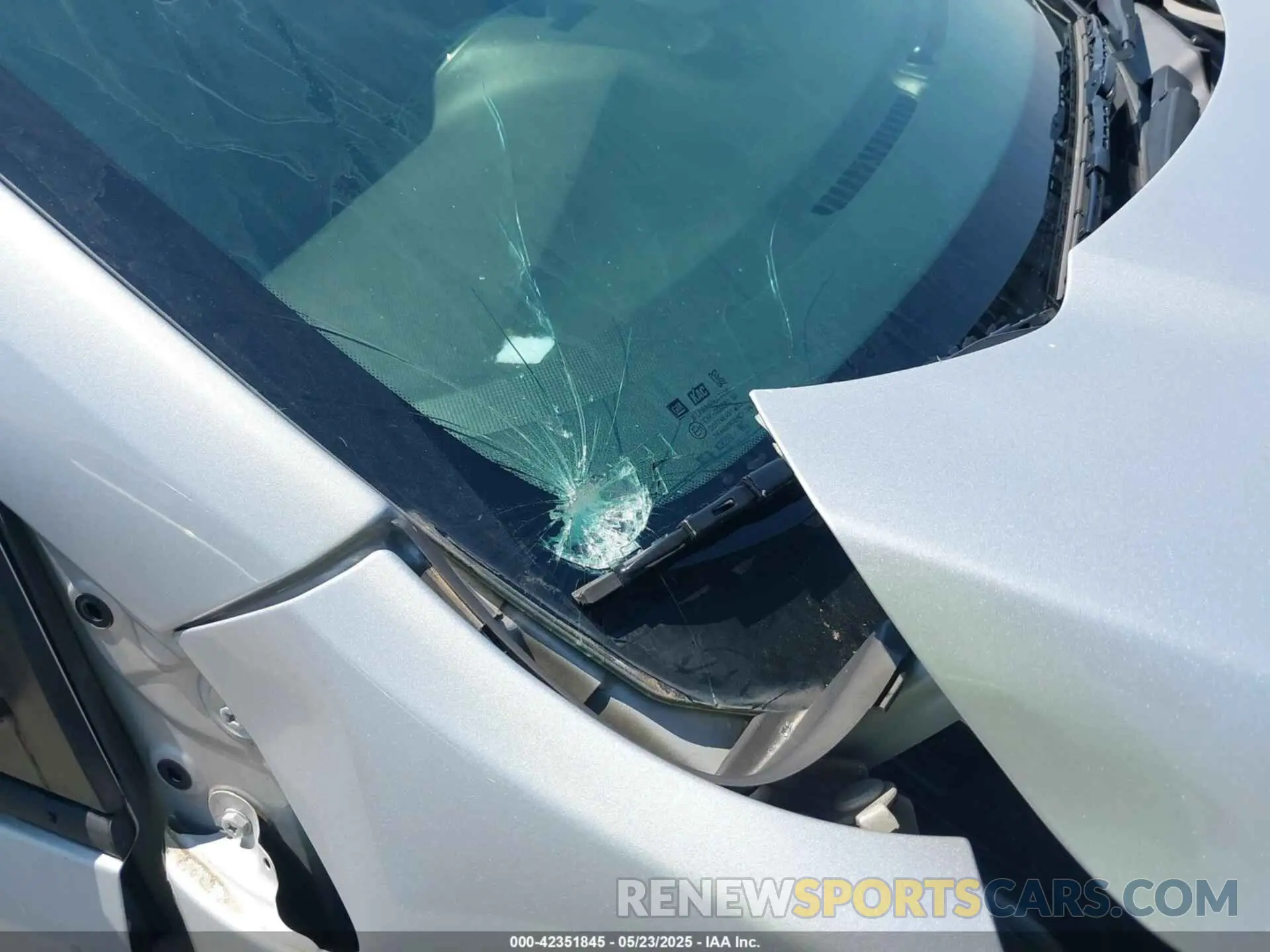 19 Photograph of a damaged car KL8CD6SA6MC712357 CHEVROLET SPARK 2021