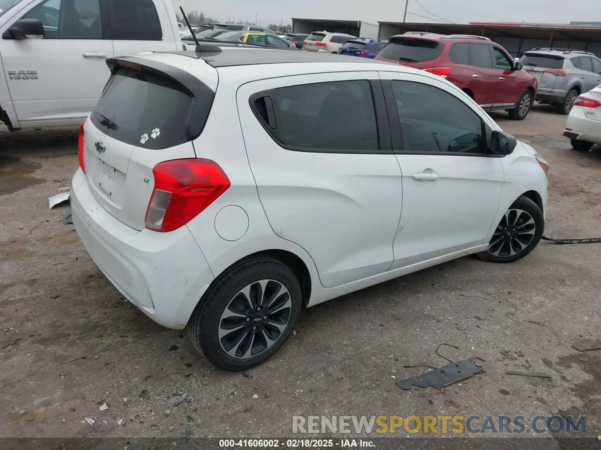 4 Photograph of a damaged car KL8CD6SA6MC715730 CHEVROLET SPARK 2021