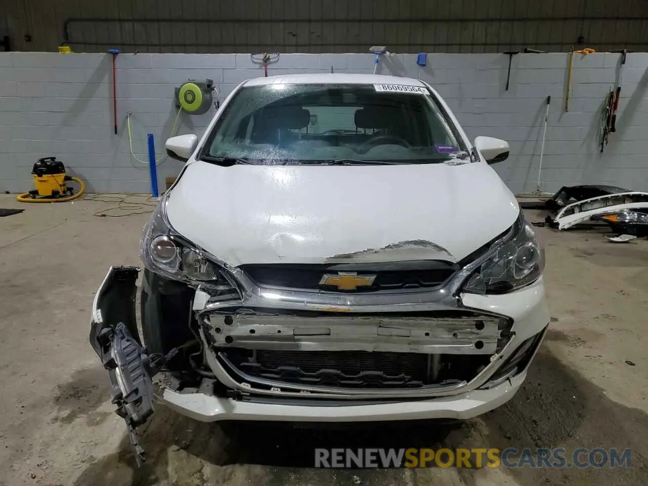 5 Photograph of a damaged car KL8CD6SA6MC717851 CHEVROLET SPARK 2021