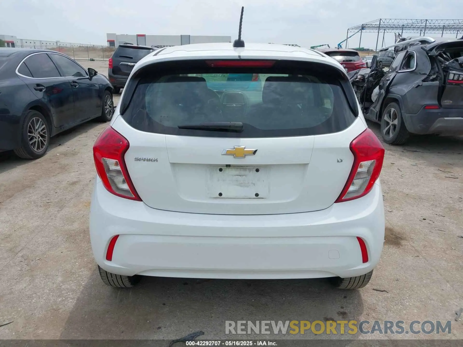 16 Photograph of a damaged car KL8CD6SA6MC730762 CHEVROLET SPARK 2021