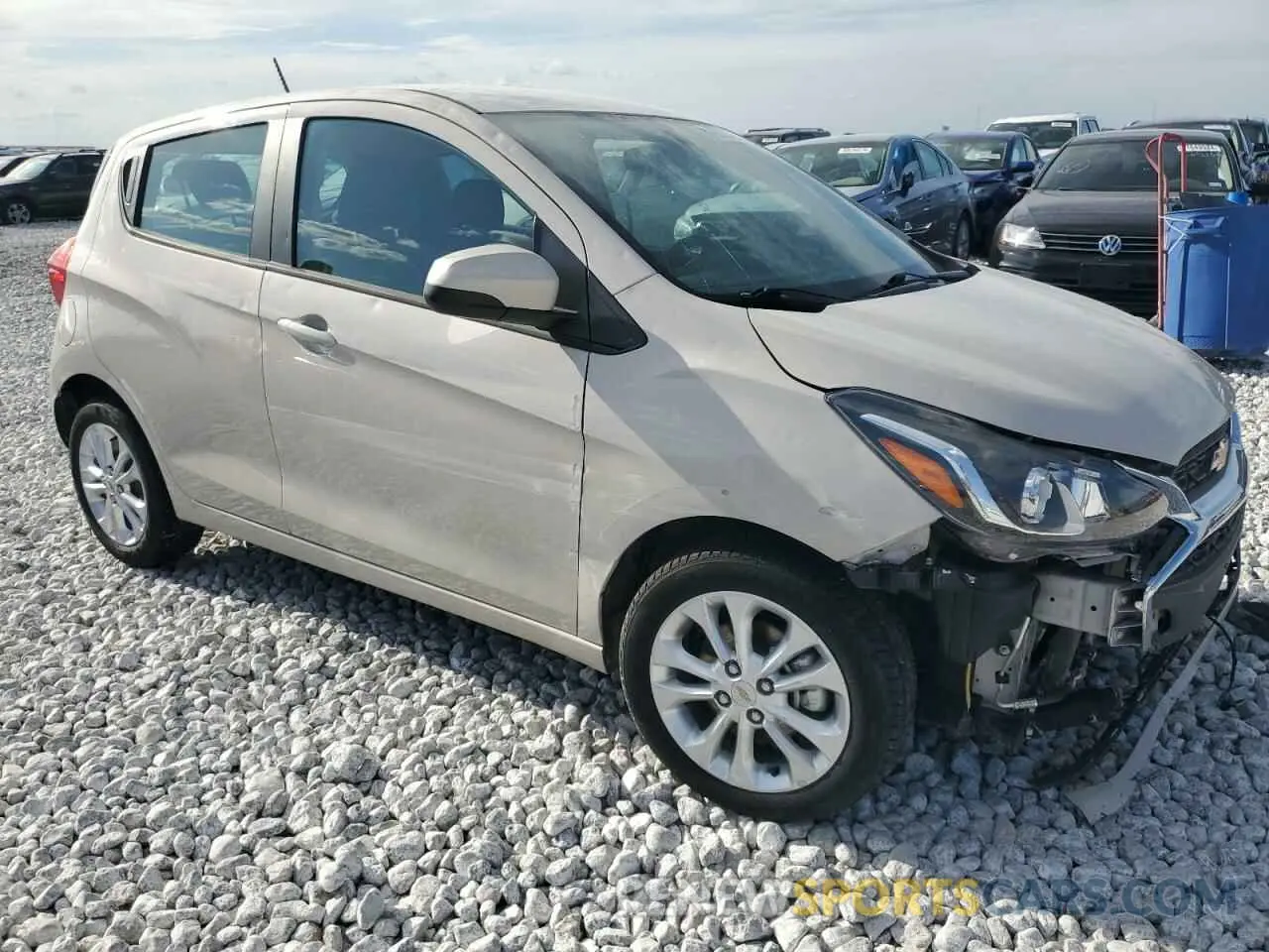 4 Photograph of a damaged car KL8CD6SA6MC749425 CHEVROLET SPARK 2021