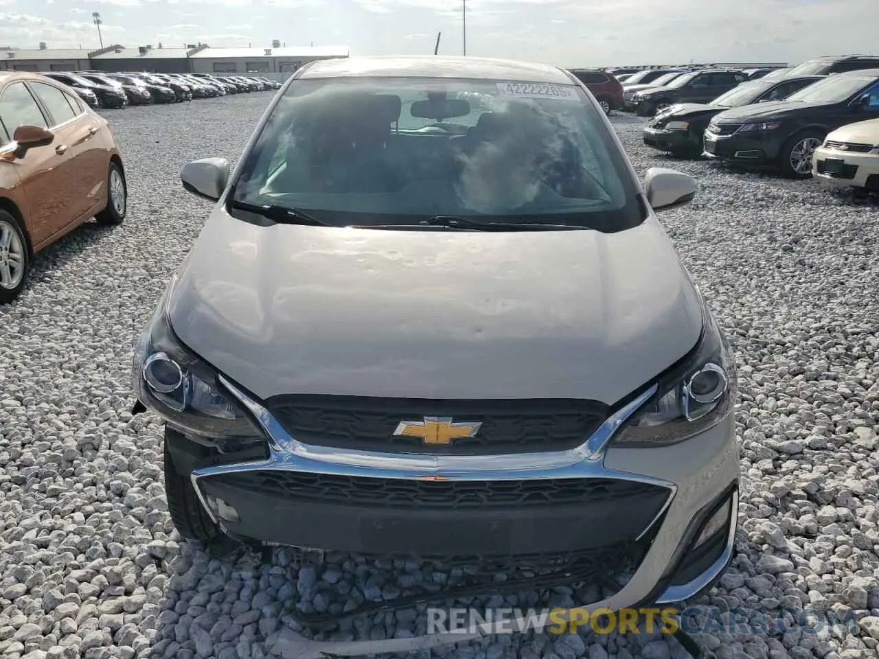 5 Photograph of a damaged car KL8CD6SA6MC749425 CHEVROLET SPARK 2021