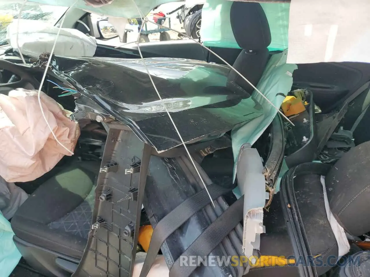 12 Photograph of a damaged car KL8CD6SA7MC226477 CHEVROLET SPARK 2021