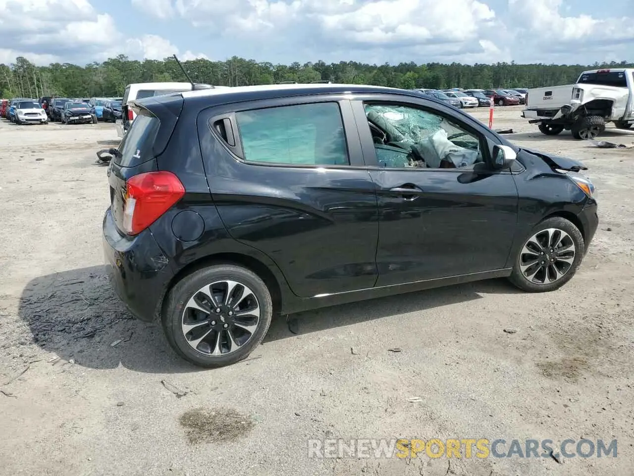 3 Photograph of a damaged car KL8CD6SA7MC226477 CHEVROLET SPARK 2021
