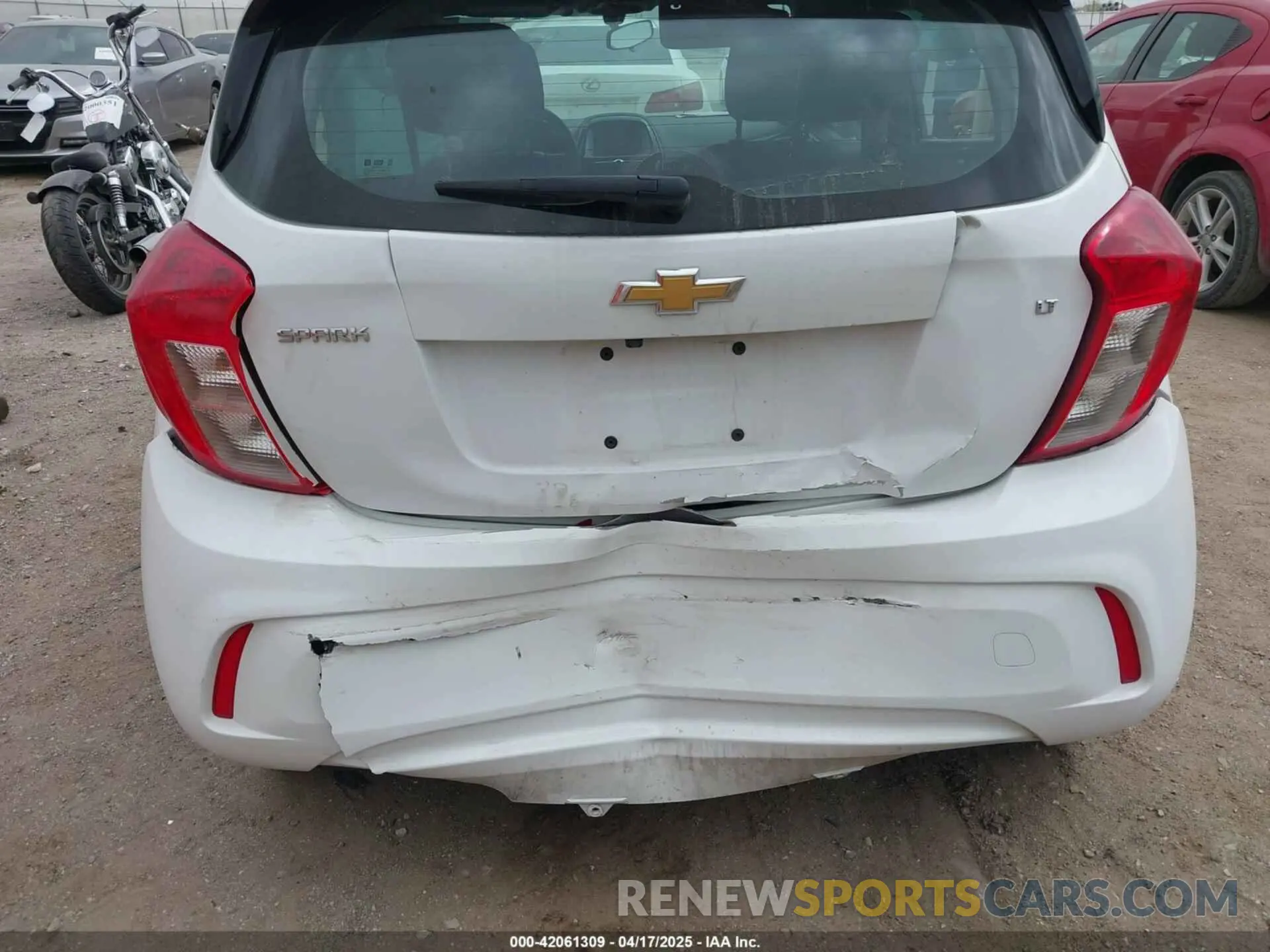 6 Photograph of a damaged car KL8CD6SA7MC721374 CHEVROLET SPARK 2021