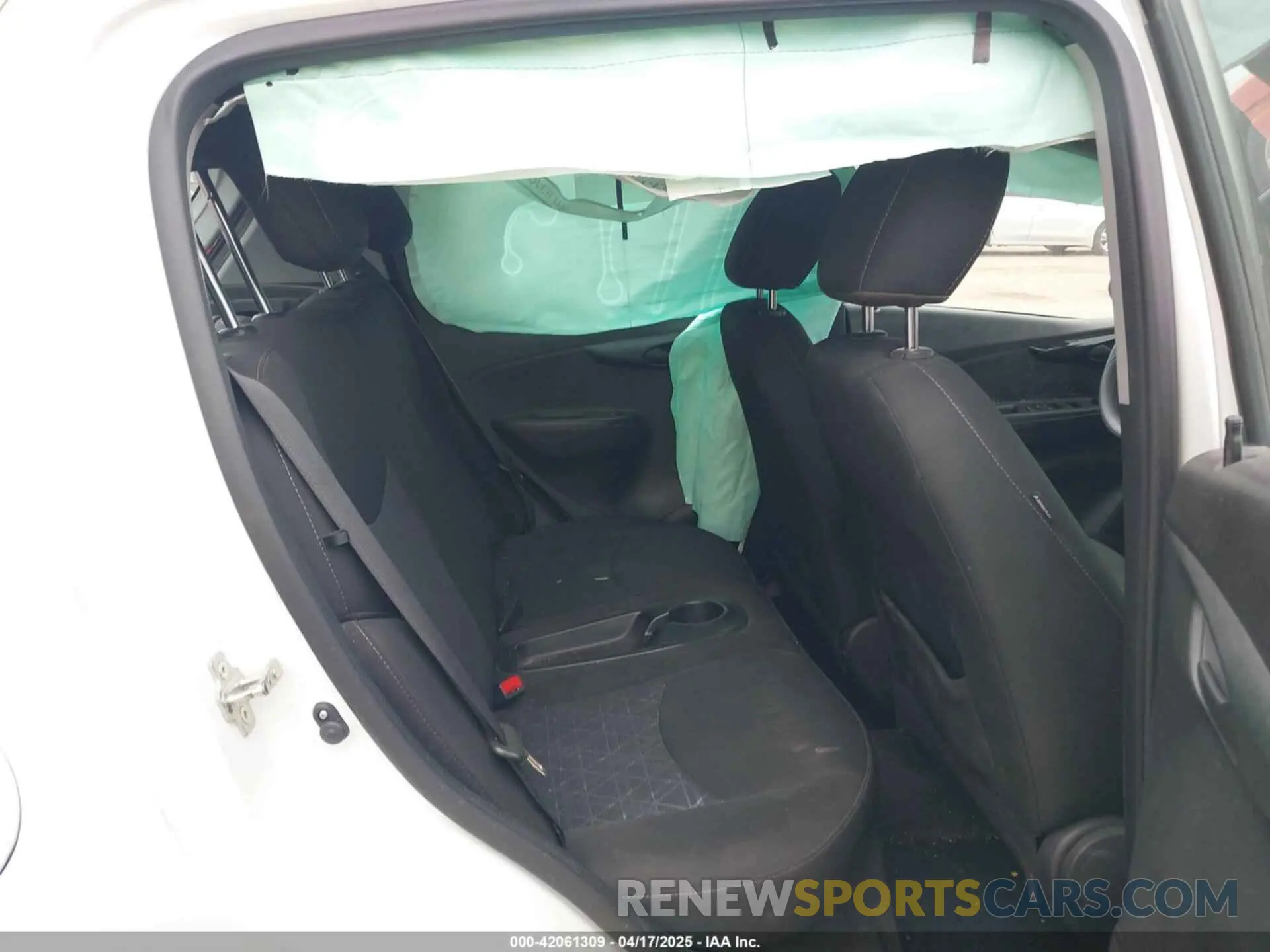 8 Photograph of a damaged car KL8CD6SA7MC721374 CHEVROLET SPARK 2021