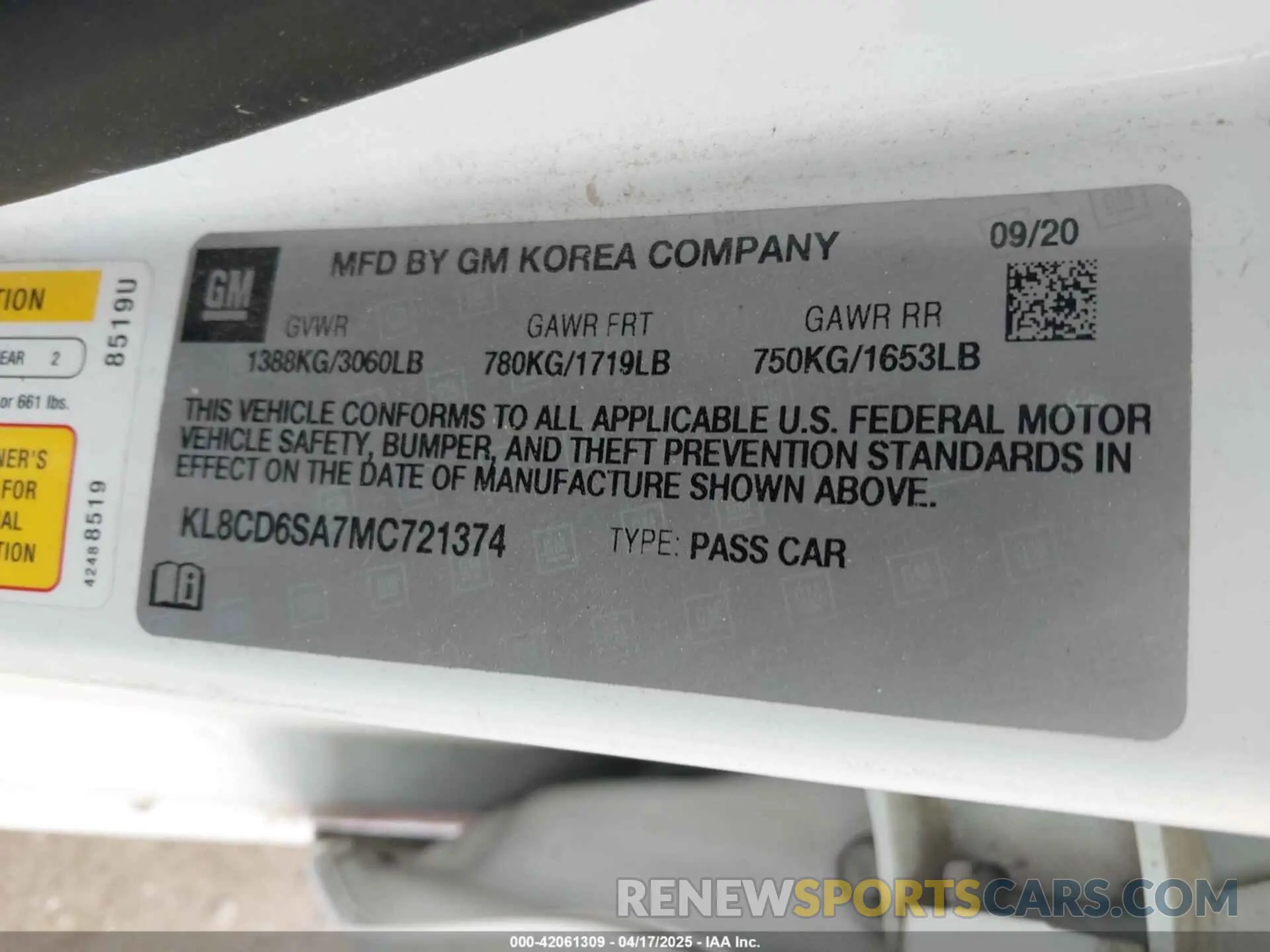 9 Photograph of a damaged car KL8CD6SA7MC721374 CHEVROLET SPARK 2021