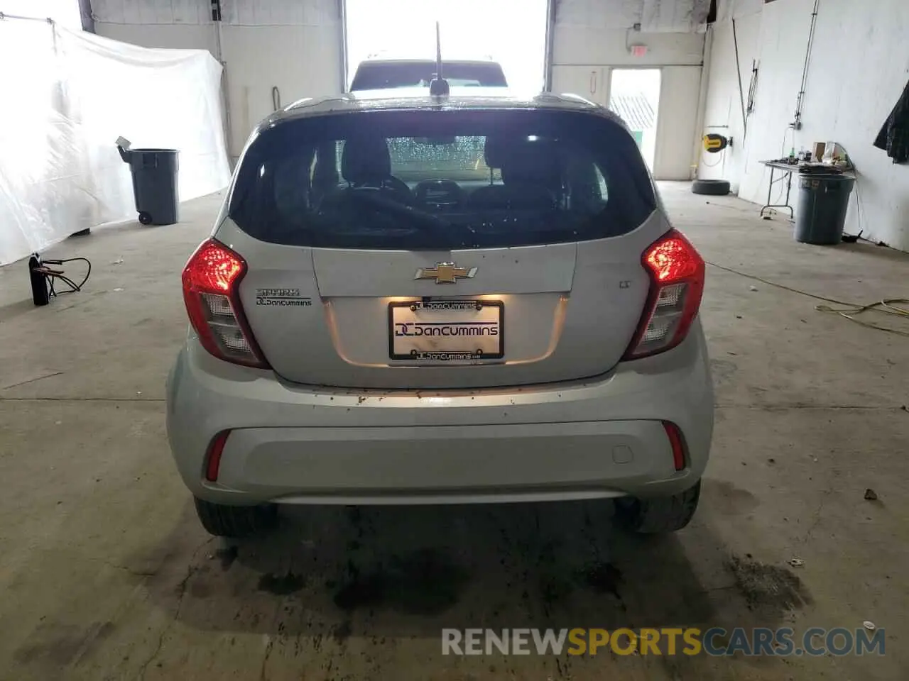 6 Photograph of a damaged car KL8CD6SA7MC730303 CHEVROLET SPARK 2021