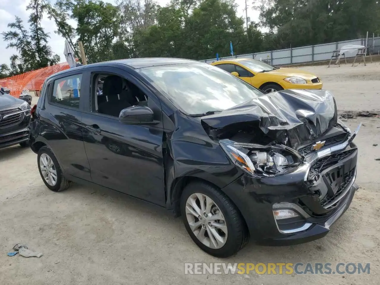 4 Photograph of a damaged car KL8CD6SA7MC736134 CHEVROLET SPARK 2021