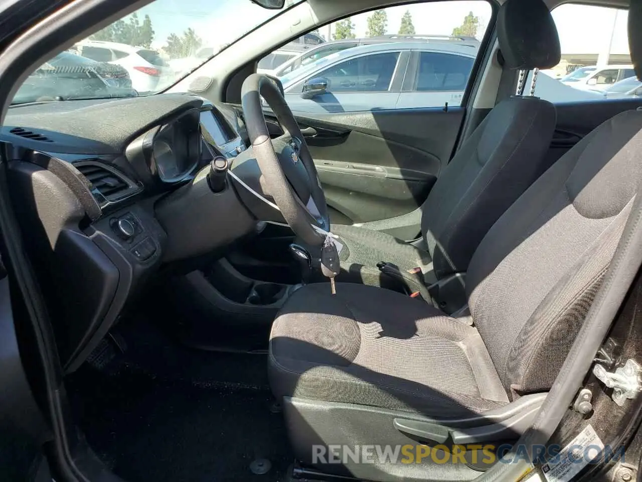 7 Photograph of a damaged car KL8CD6SA7MC746517 CHEVROLET SPARK 2021