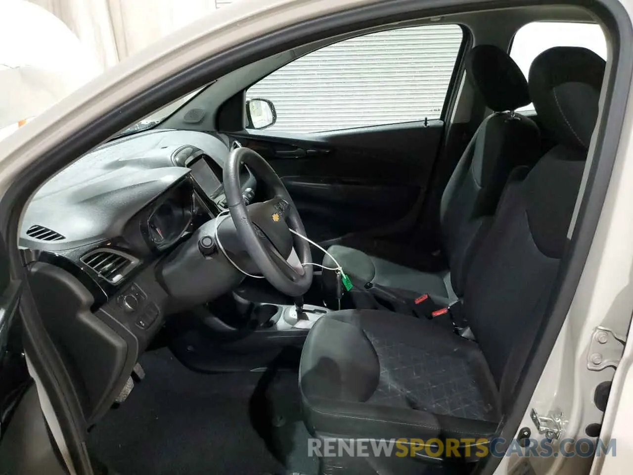 7 Photograph of a damaged car KL8CD6SA7MC749434 CHEVROLET SPARK 2021