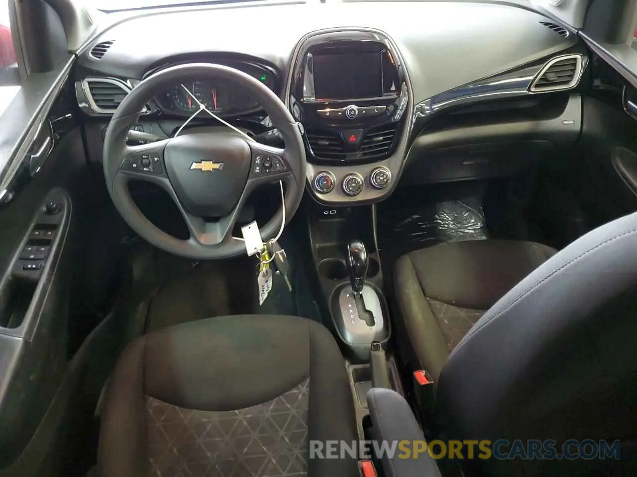 8 Photograph of a damaged car KL8CD6SA8MC740791 CHEVROLET SPARK 2021