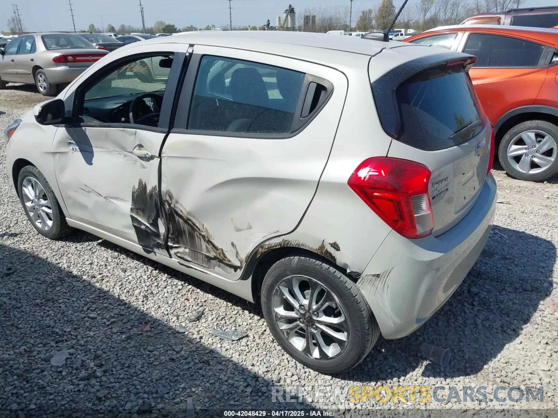 3 Photograph of a damaged car KL8CD6SA8MC748924 CHEVROLET SPARK 2021