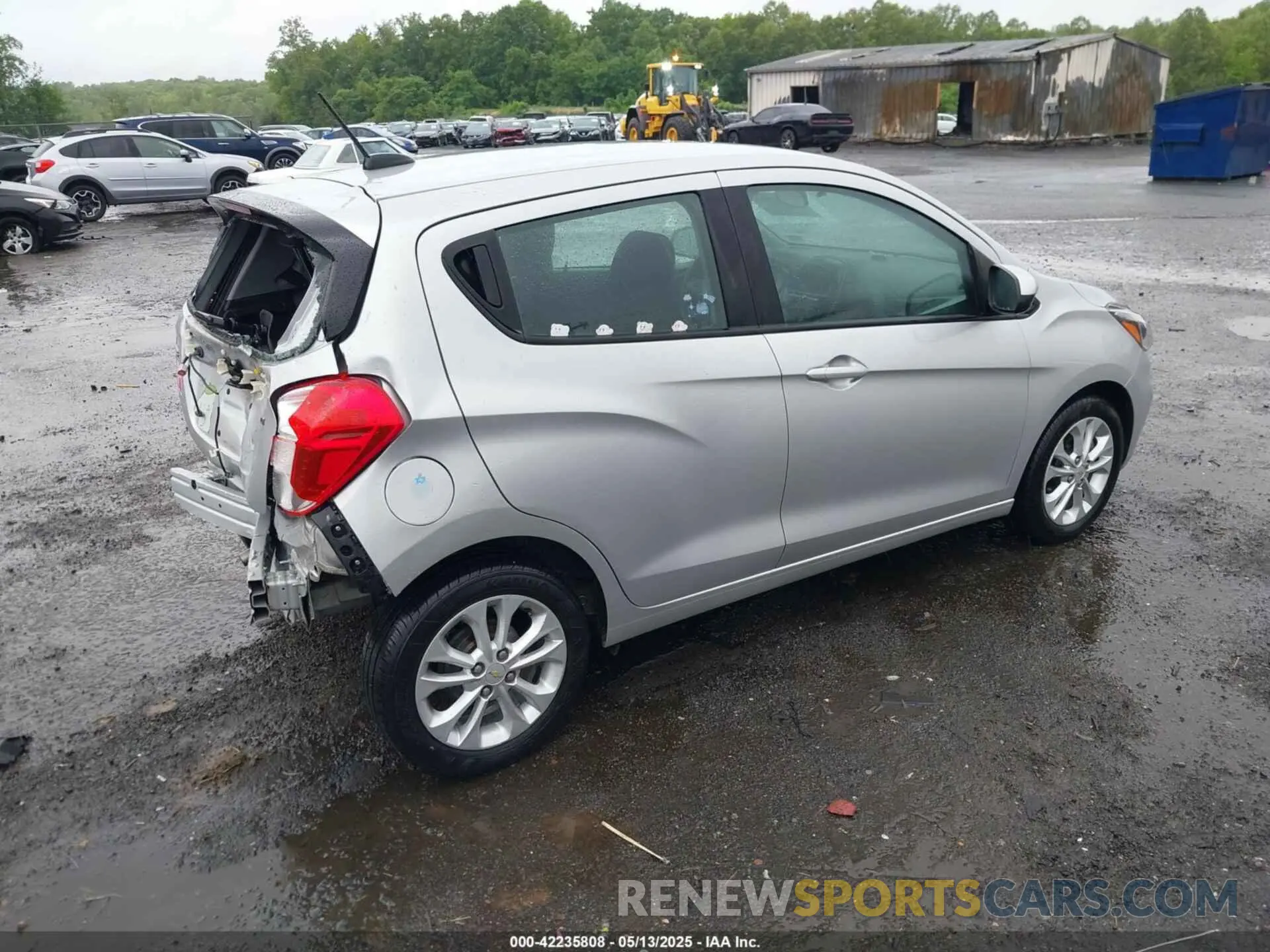 4 Photograph of a damaged car KL8CD6SA9MC219823 CHEVROLET SPARK 2021