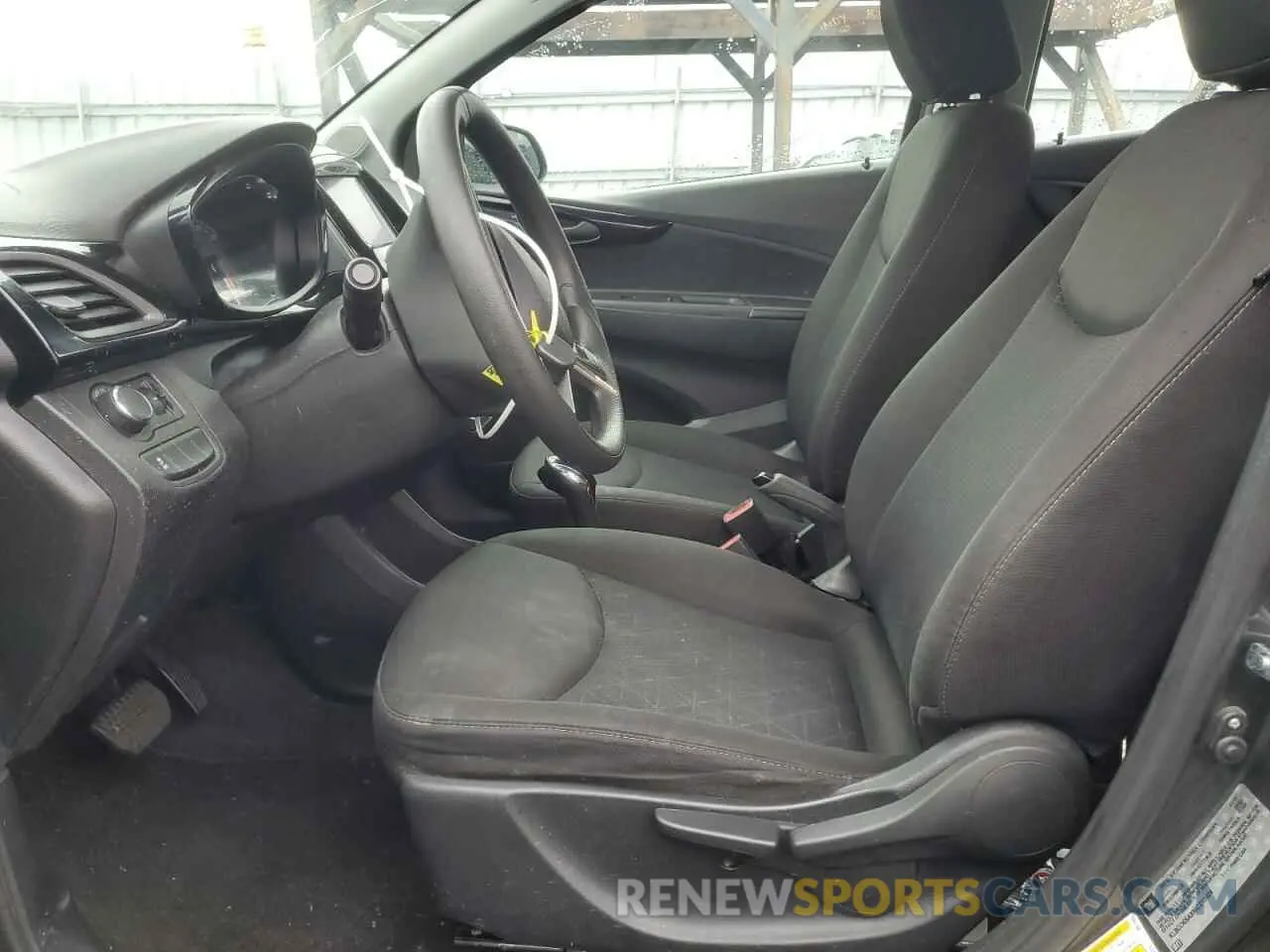 7 Photograph of a damaged car KL8CD6SAXMC218924 CHEVROLET SPARK 2021
