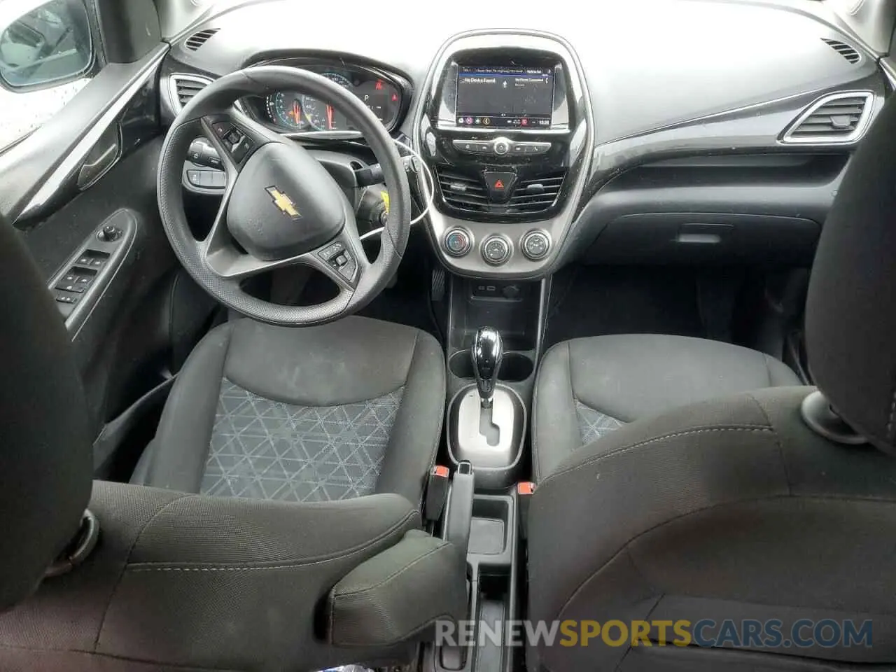 8 Photograph of a damaged car KL8CD6SAXMC218924 CHEVROLET SPARK 2021