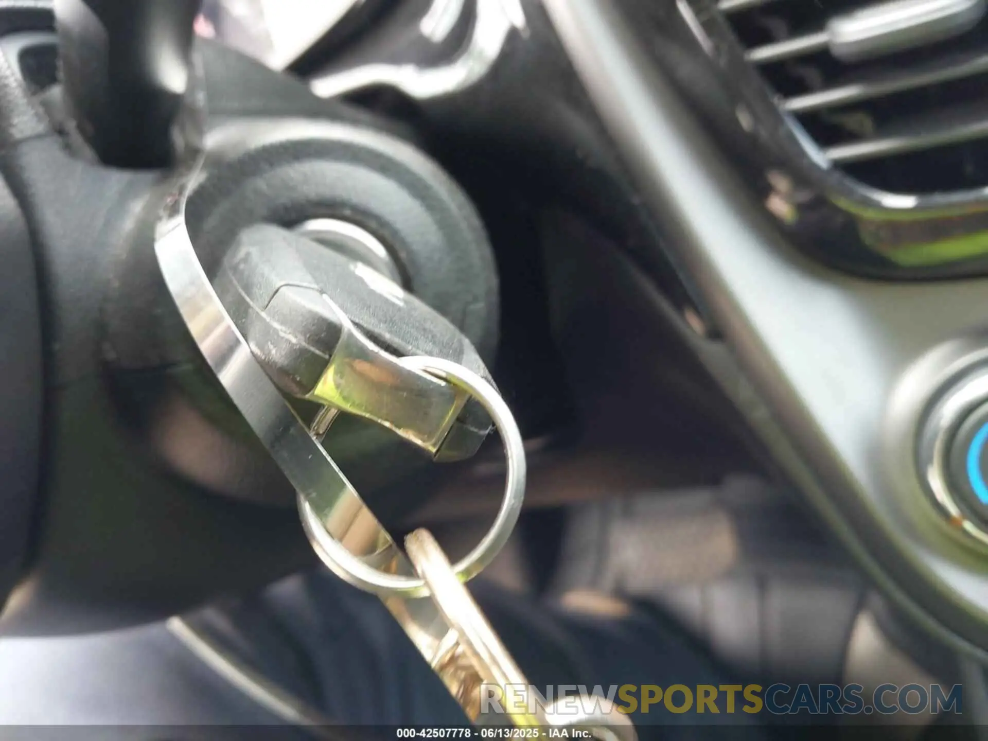 11 Photograph of a damaged car KL8CD6SAXMC732921 CHEVROLET SPARK 2021