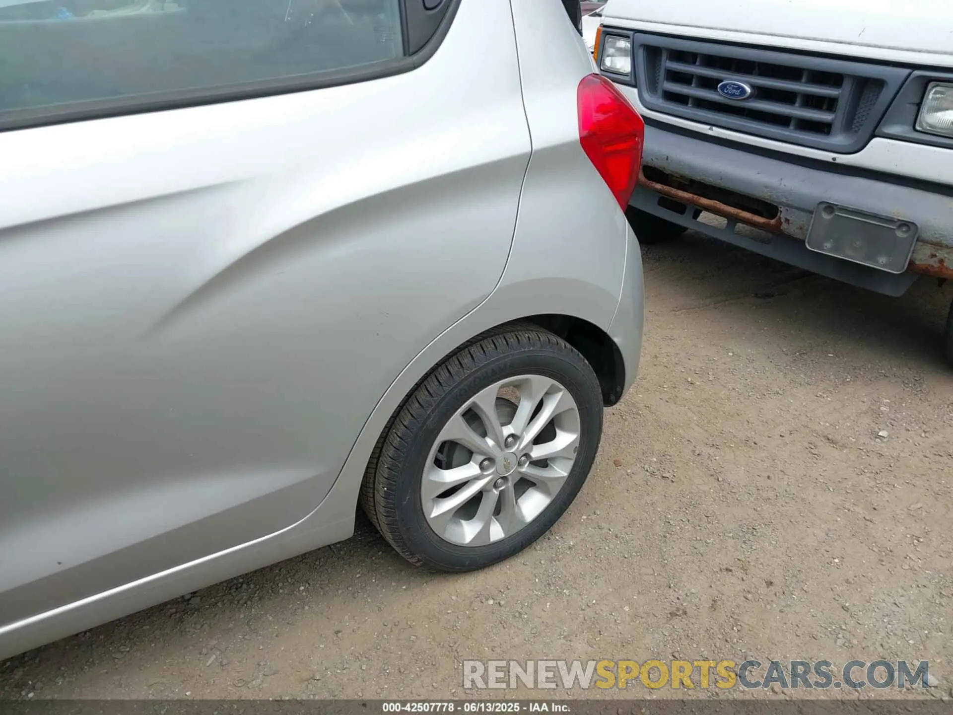 6 Photograph of a damaged car KL8CD6SAXMC732921 CHEVROLET SPARK 2021