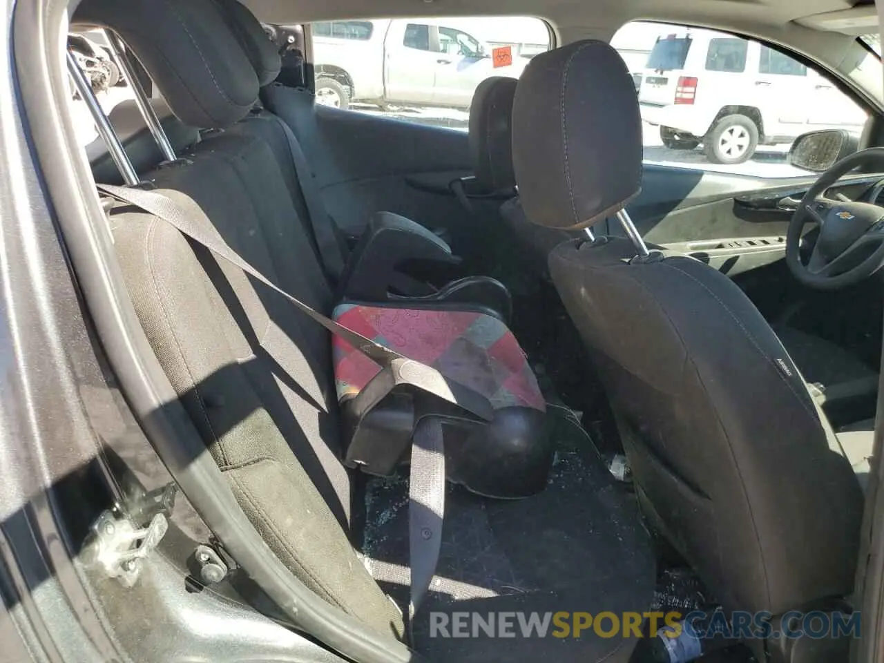 10 Photograph of a damaged car KL8CD6SAXMC735544 CHEVROLET SPARK 2021