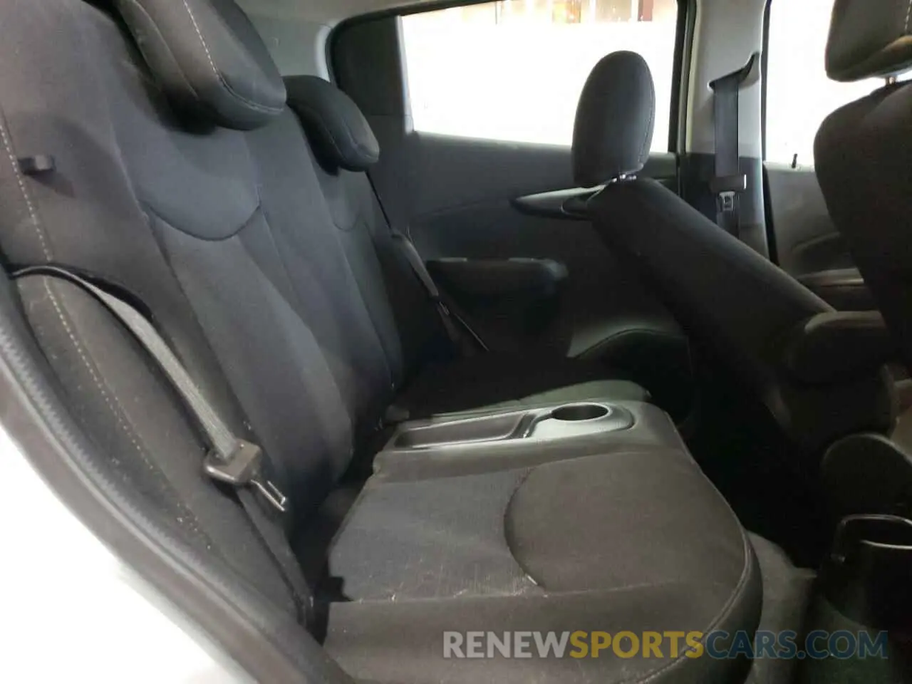 10 Photograph of a damaged car KL8CD6SAXMC746141 CHEVROLET SPARK 2021