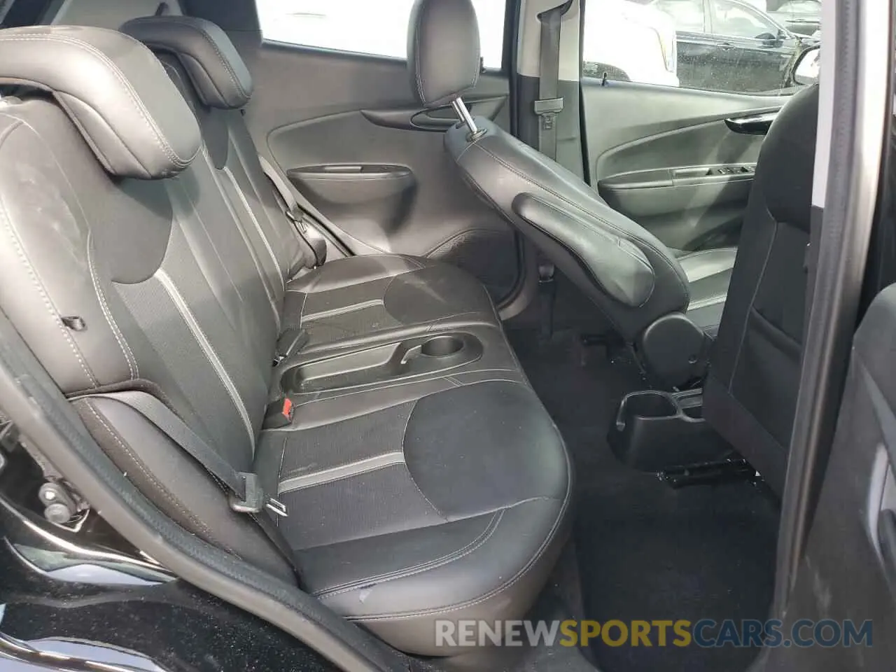10 Photograph of a damaged car KL8CH6SA1MC217875 CHEVROLET SPARK 2021