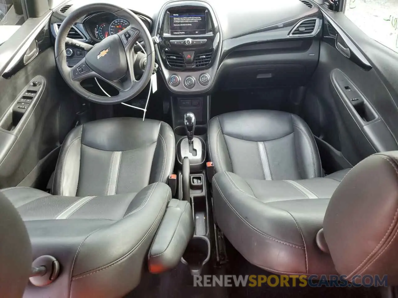 8 Photograph of a damaged car KL8CH6SA1MC217875 CHEVROLET SPARK 2021
