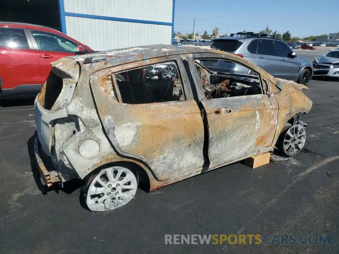 3 Photograph of a damaged car KL8CH6SA2MC713722 CHEVROLET SPARK 2021