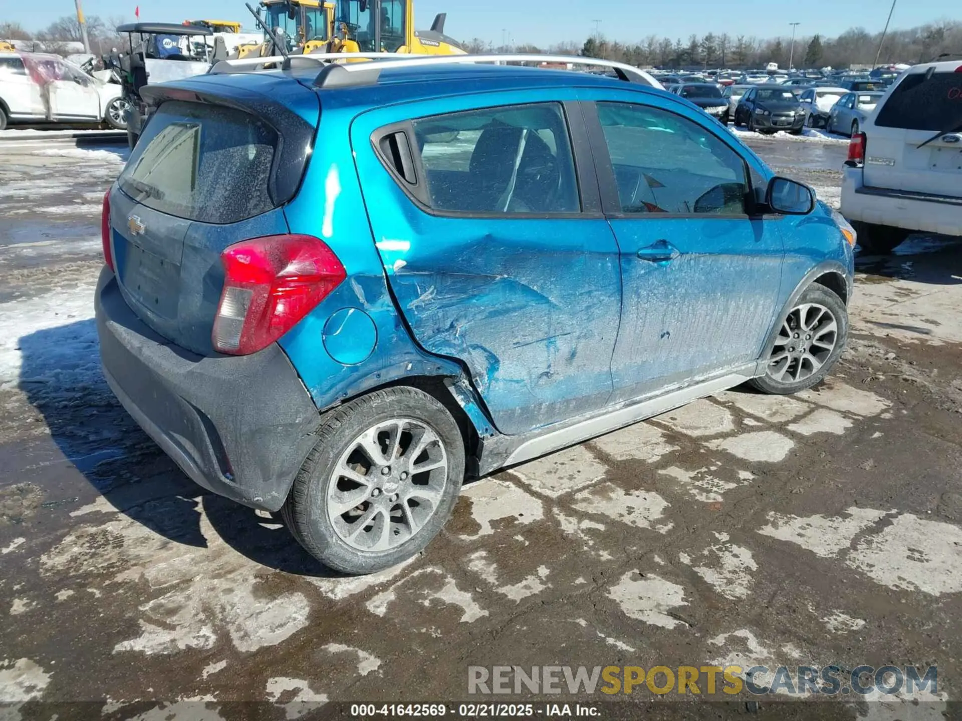 4 Photograph of a damaged car KL8CH6SA7MC724487 CHEVROLET SPARK 2021