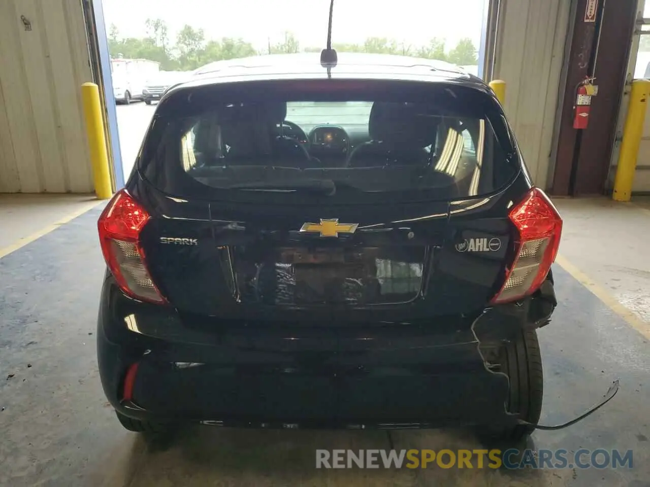 6 Photograph of a damaged car KL8CB6SA0NC018562 CHEVROLET SPARK 2022