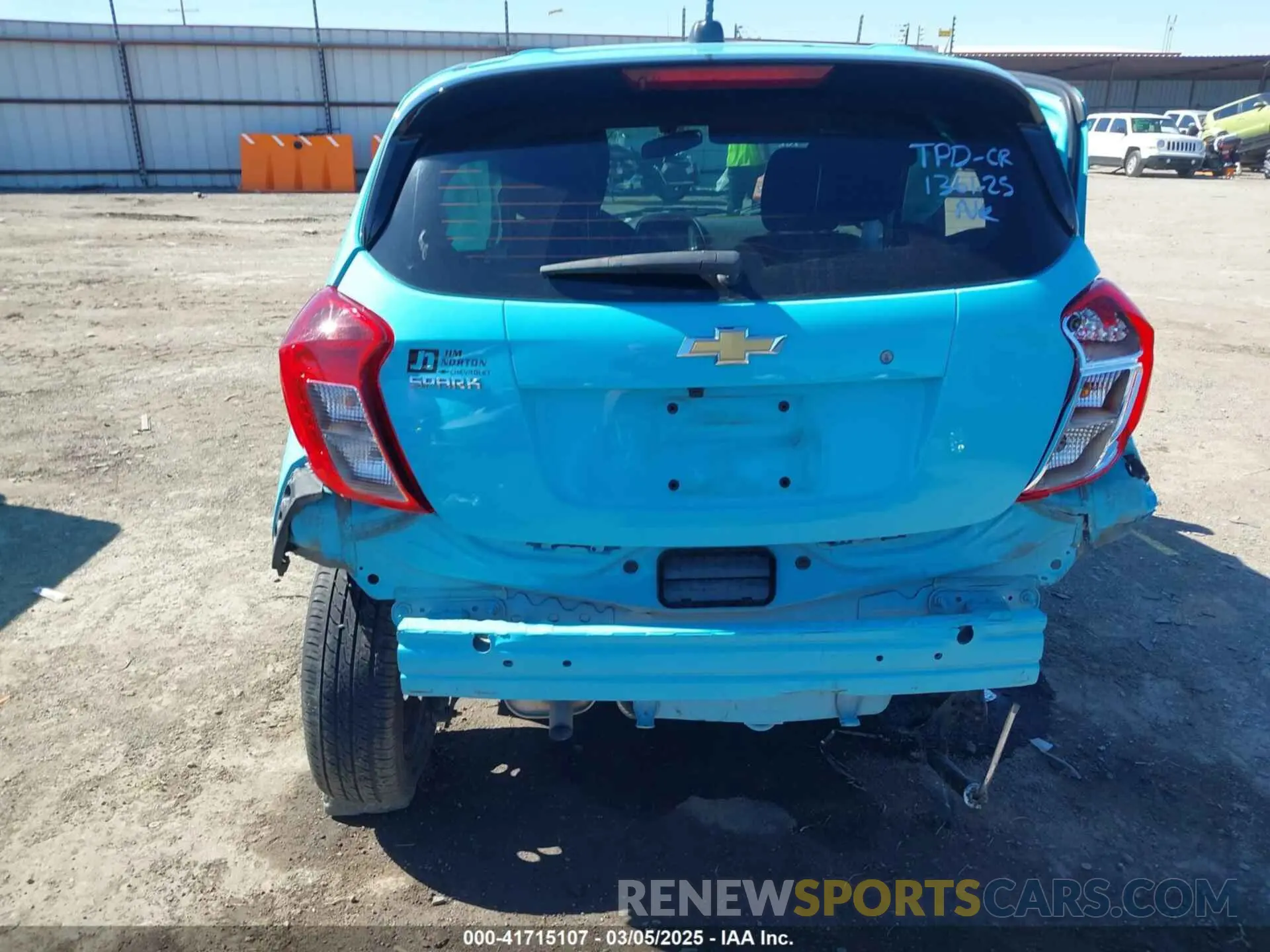 17 Photograph of a damaged car KL8CB6SA0NC026676 CHEVROLET SPARK 2022