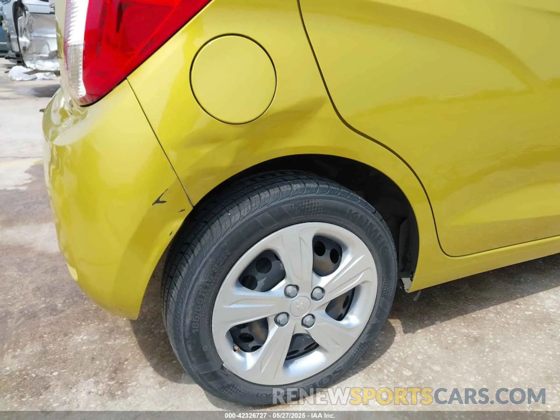 6 Photograph of a damaged car KL8CB6SA3NC011315 CHEVROLET SPARK 2022