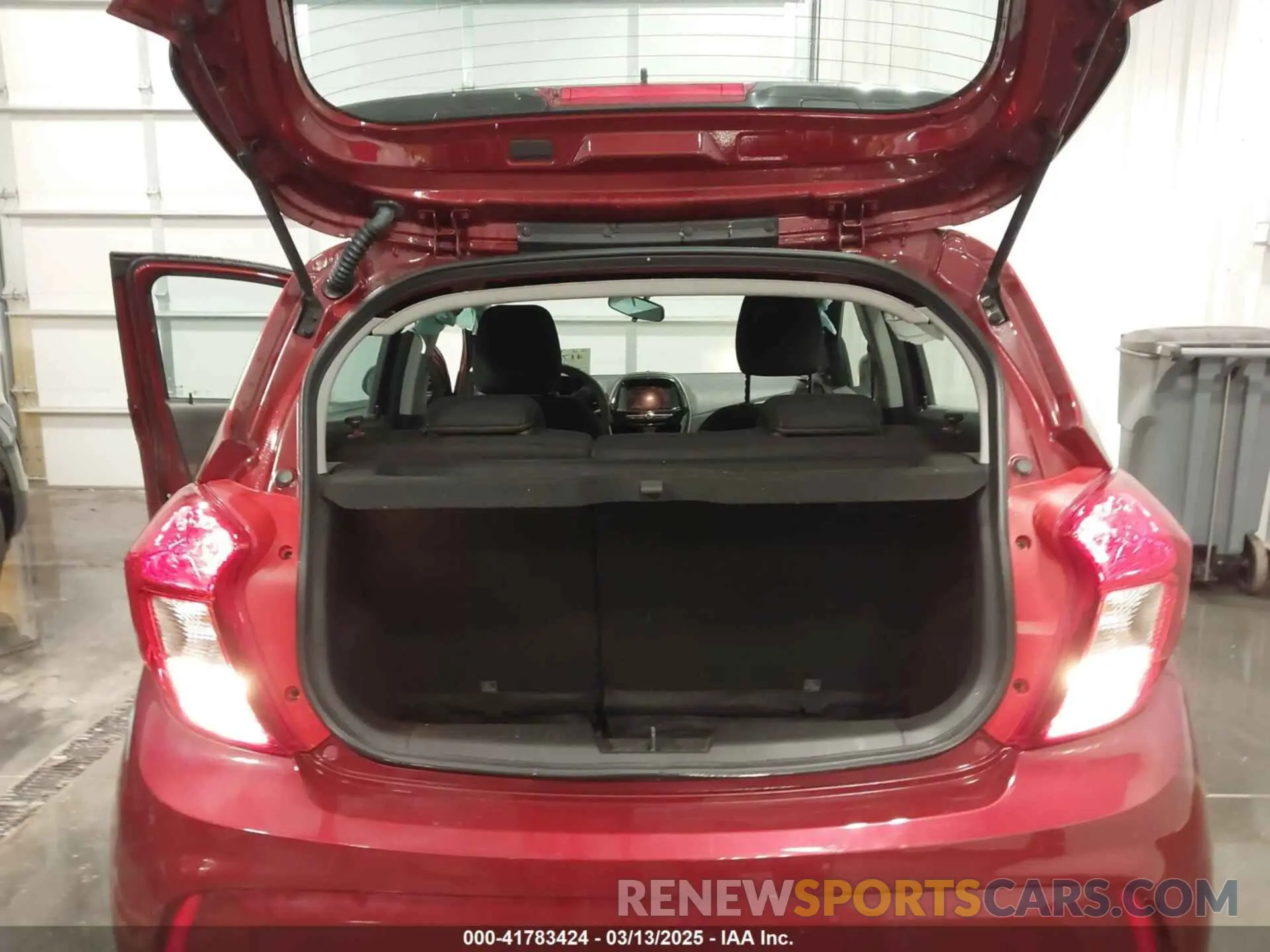 17 Photograph of a damaged car KL8CB6SA4NC025143 CHEVROLET SPARK 2022