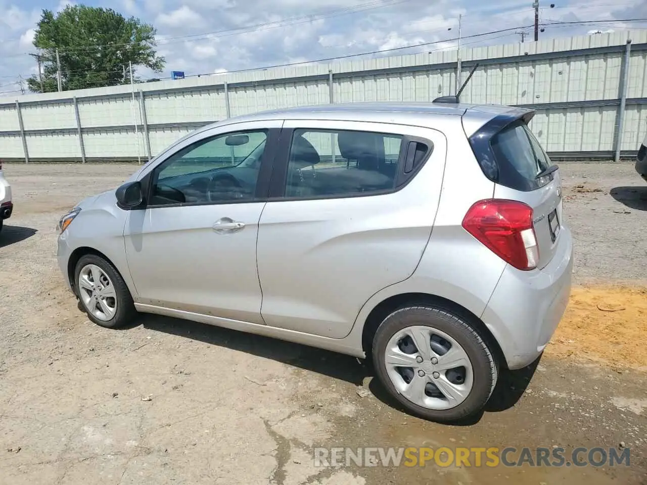 2 Photograph of a damaged car KL8CB6SA5NC035454 CHEVROLET SPARK 2022