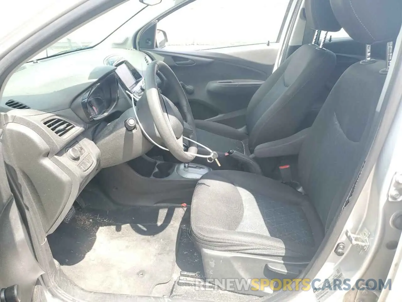 7 Photograph of a damaged car KL8CB6SA5NC035454 CHEVROLET SPARK 2022