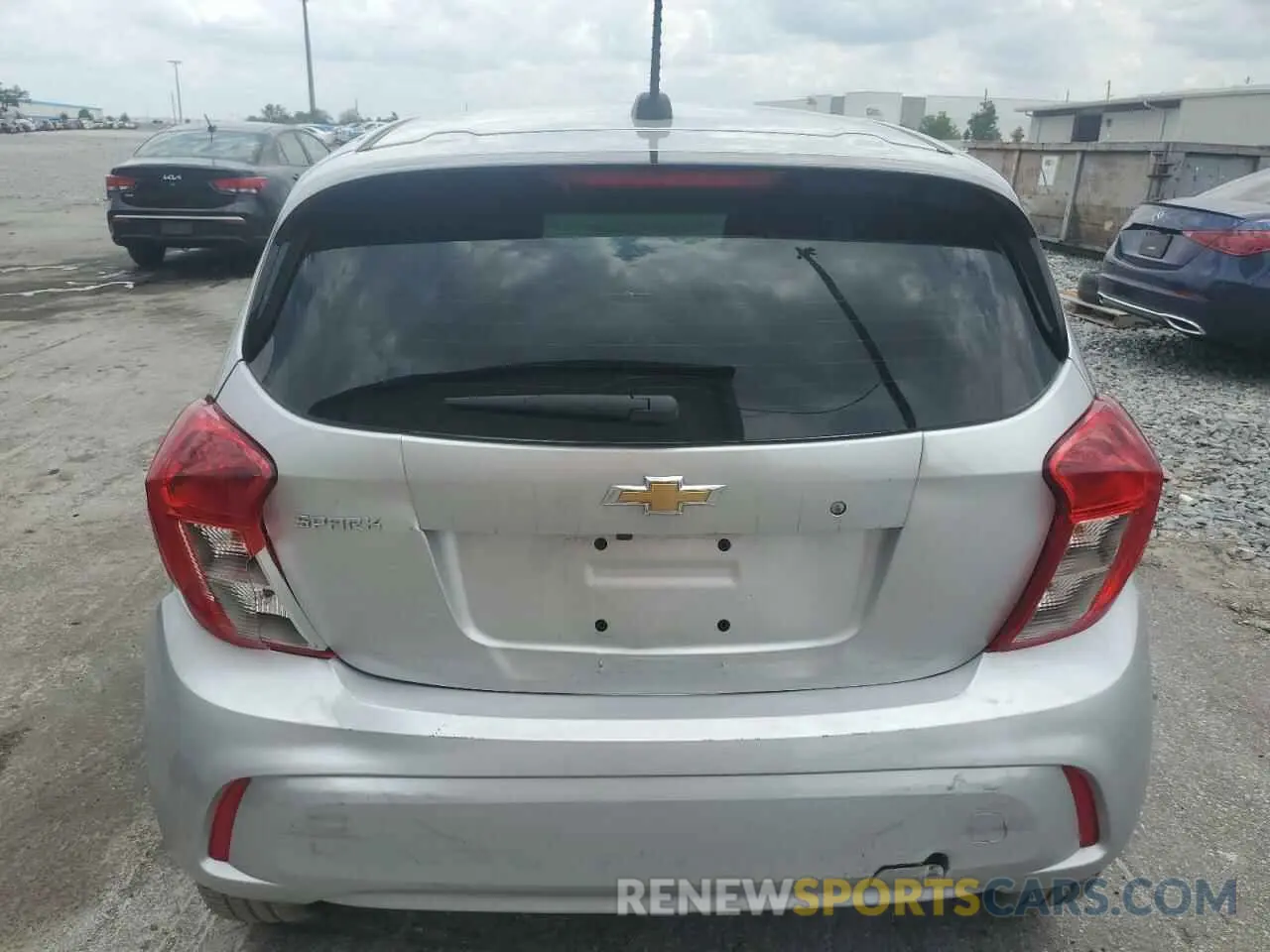 6 Photograph of a damaged car KL8CB6SA6NC006142 CHEVROLET SPARK 2022