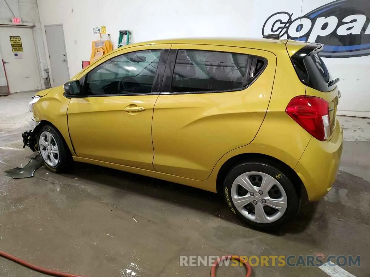 2 Photograph of a damaged car KL8CB6SA7NC037335 CHEVROLET SPARK 2022