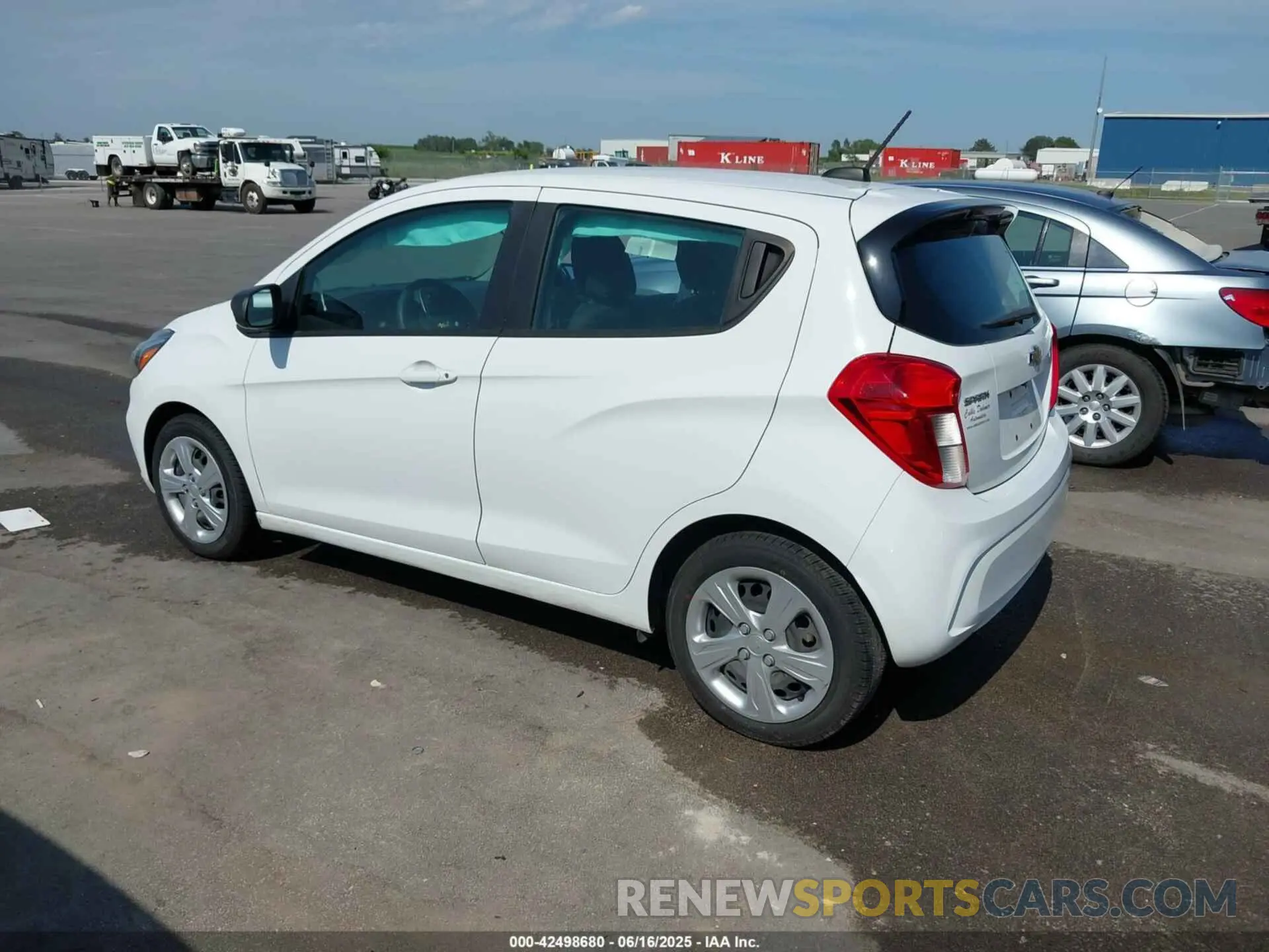 3 Photograph of a damaged car KL8CB6SA9NC013876 CHEVROLET SPARK 2022