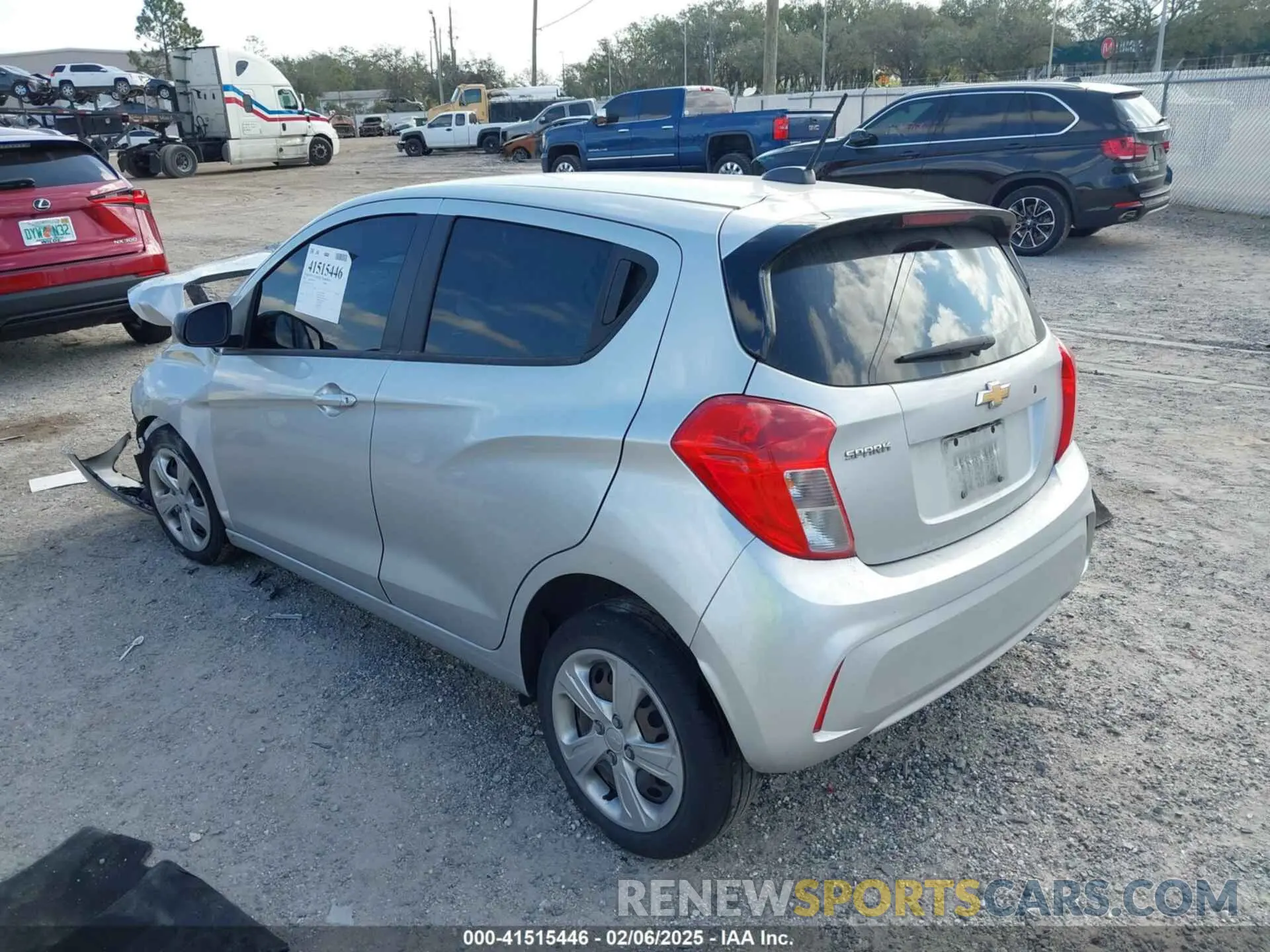 3 Photograph of a damaged car KL8CB6SA9NC023016 CHEVROLET SPARK 2022