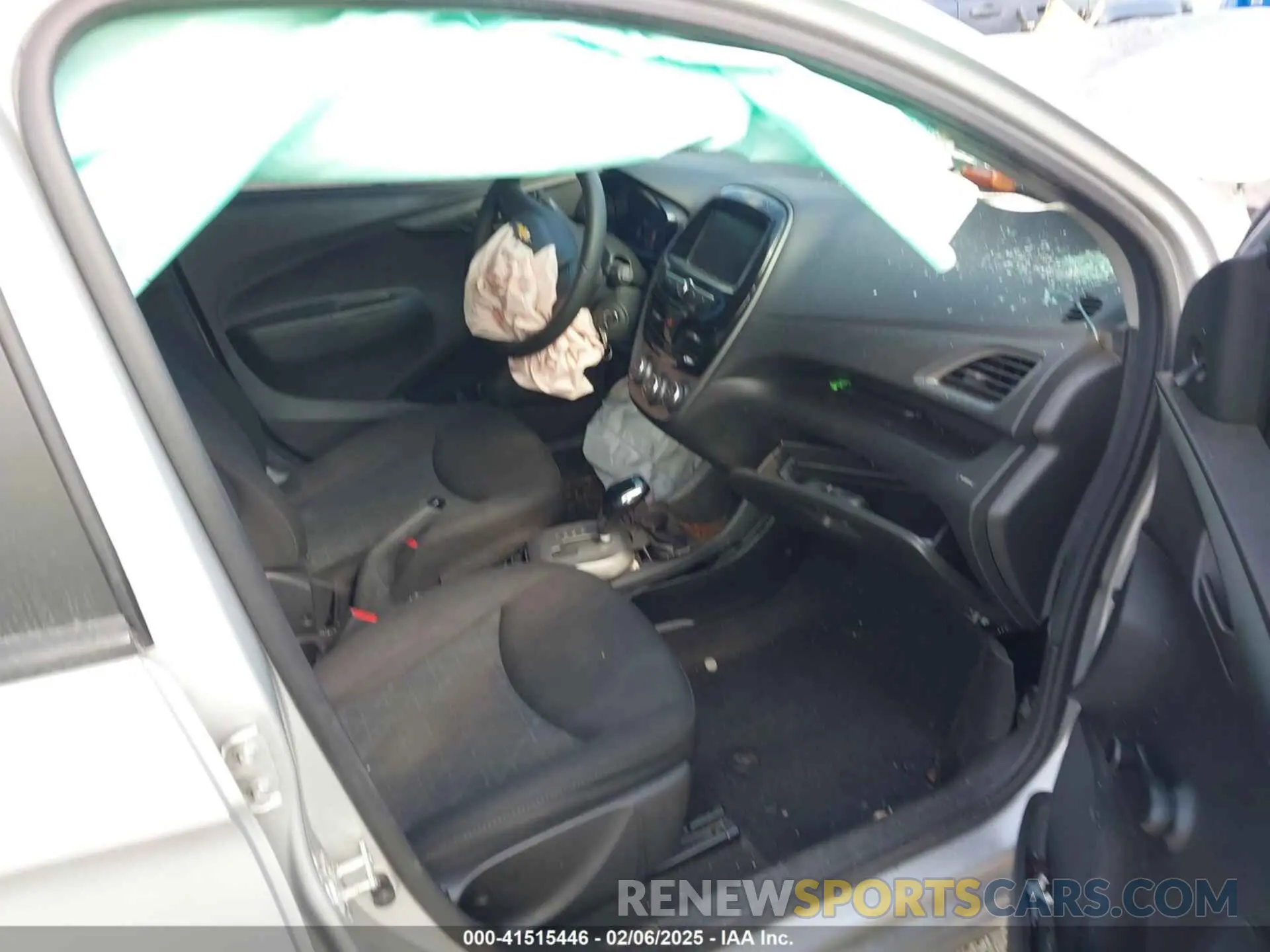 5 Photograph of a damaged car KL8CB6SA9NC023016 CHEVROLET SPARK 2022