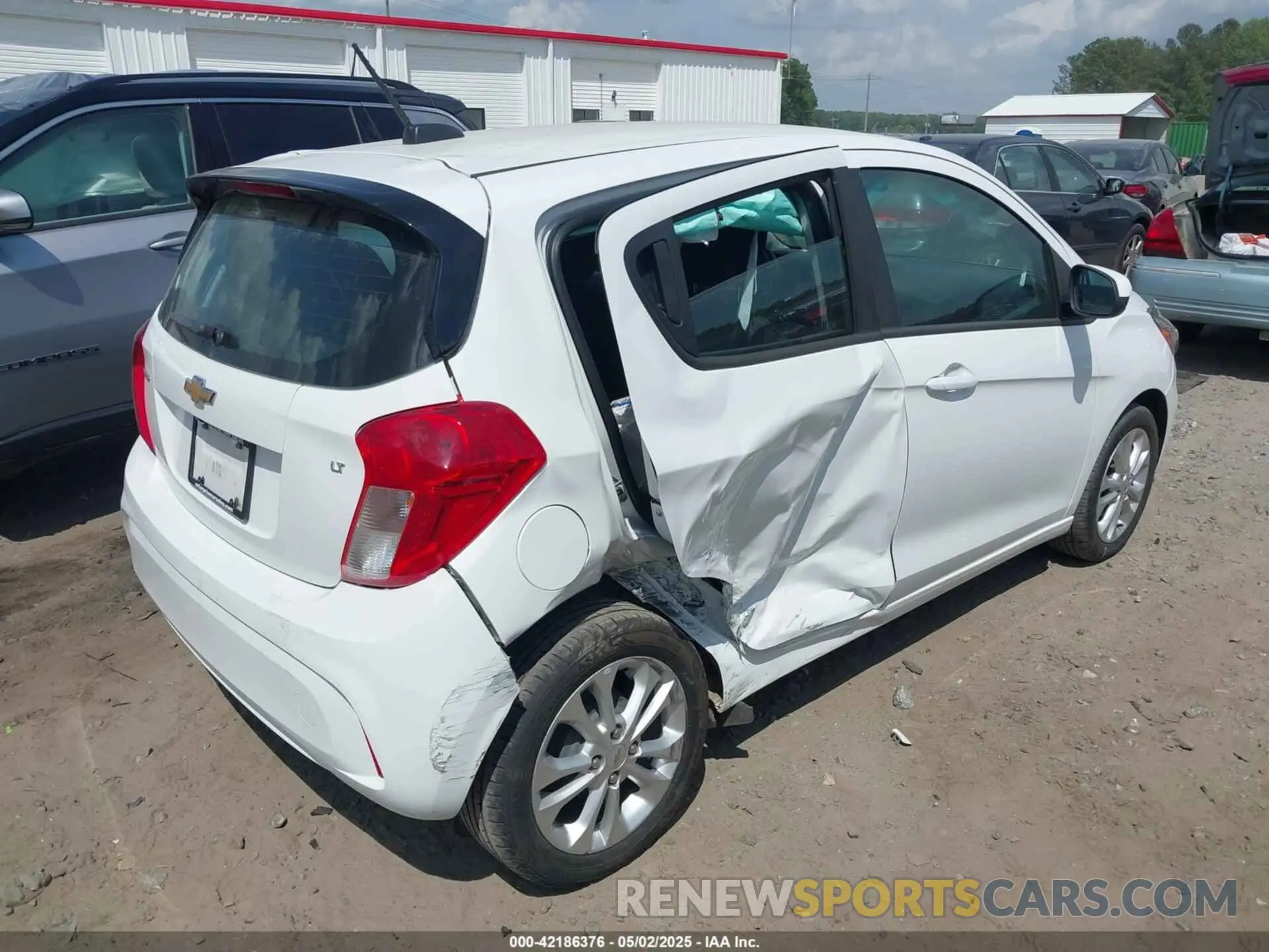 4 Photograph of a damaged car KL8CD6SA0NC011251 CHEVROLET SPARK 2022