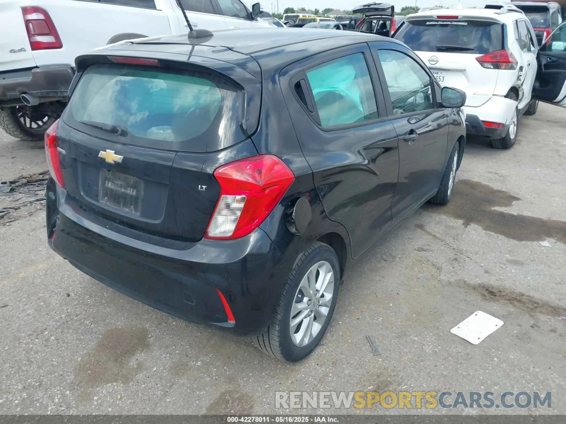 4 Photograph of a damaged car KL8CD6SA1NC018760 CHEVROLET SPARK 2022