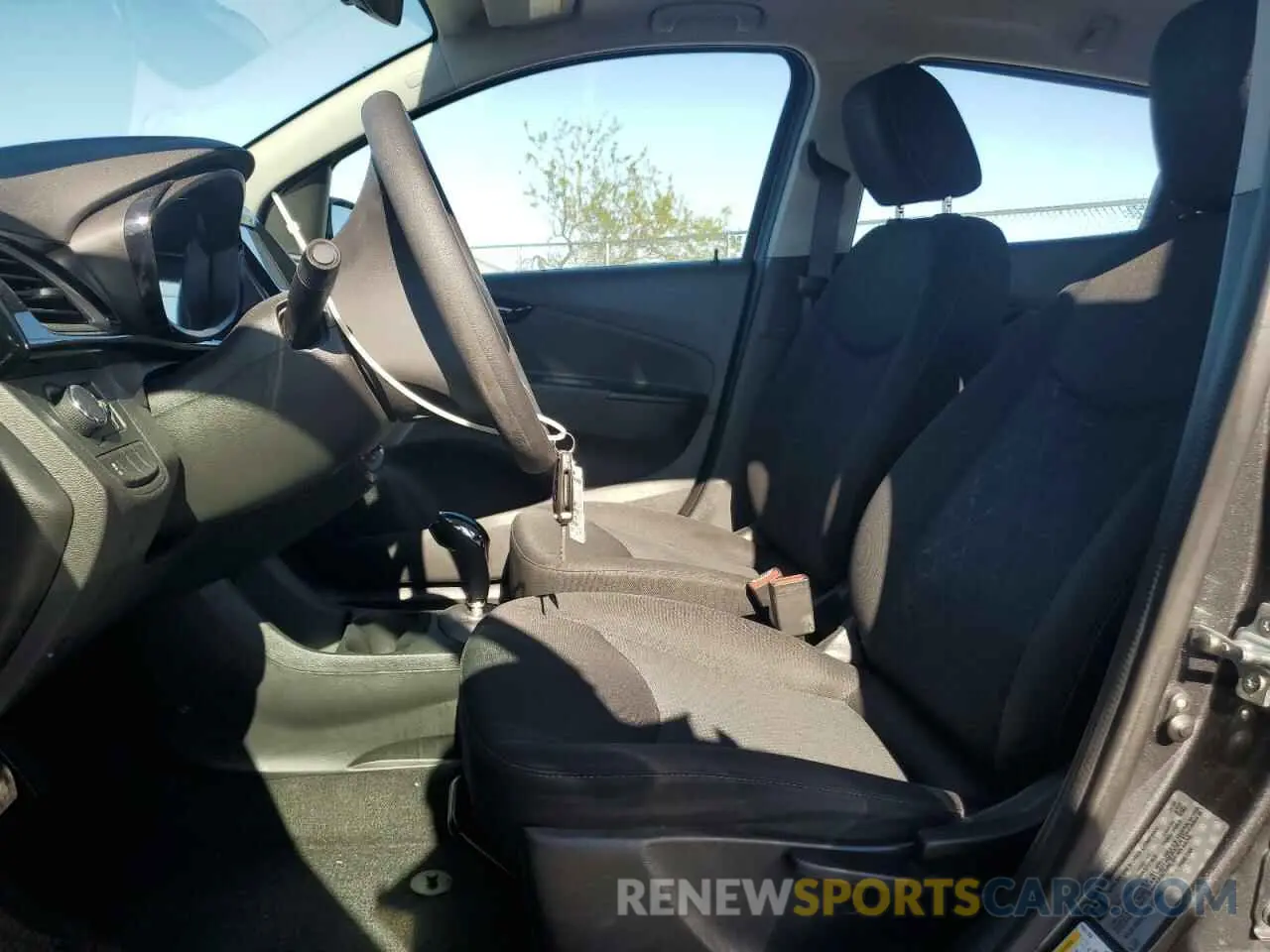 7 Photograph of a damaged car KL8CD6SA2NC012644 CHEVROLET SPARK 2022