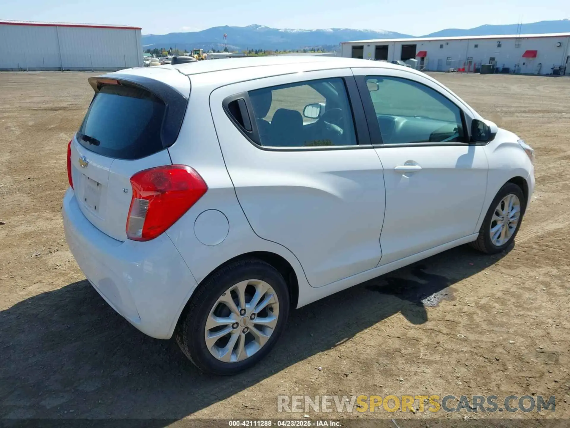 4 Photograph of a damaged car KL8CD6SA4NC012919 CHEVROLET SPARK 2022