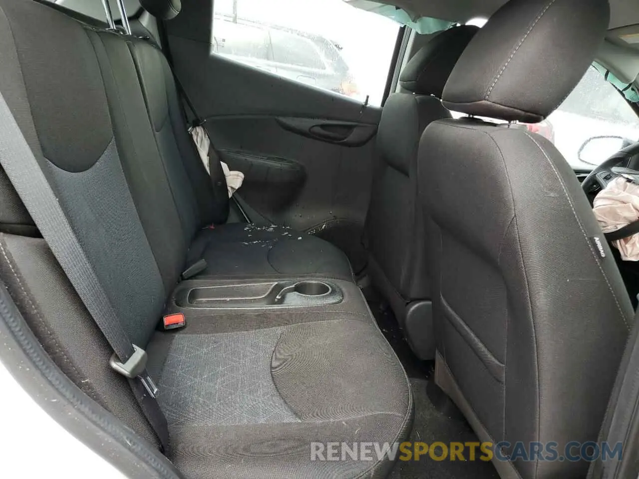 10 Photograph of a damaged car KL8CD6SA4NC021765 CHEVROLET SPARK 2022