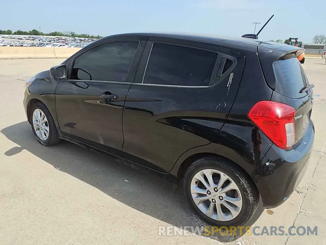 2 Photograph of a damaged car KL8CD6SA4NC026688 CHEVROLET SPARK 2022