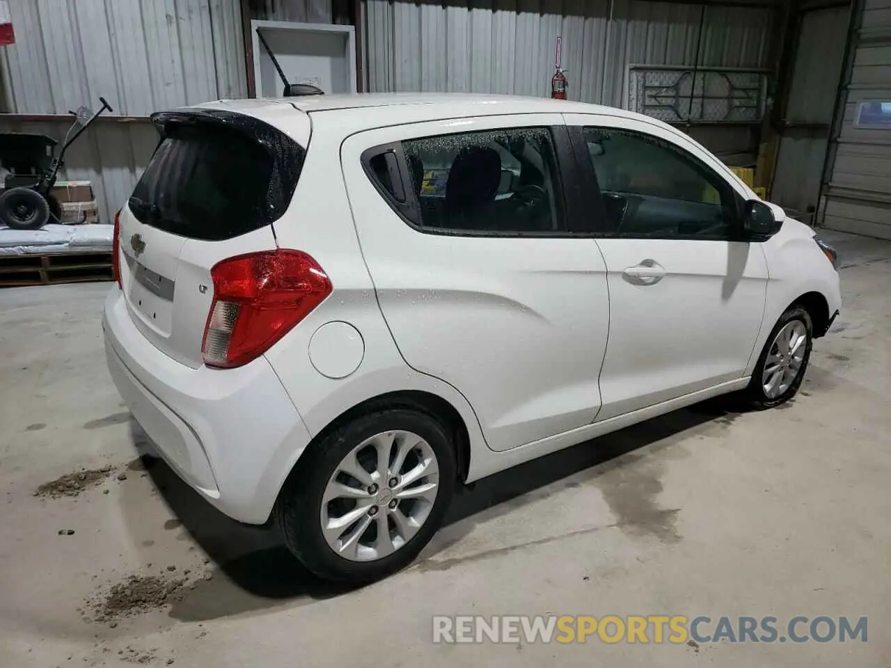 3 Photograph of a damaged car KL8CD6SA5NC019104 CHEVROLET SPARK 2022