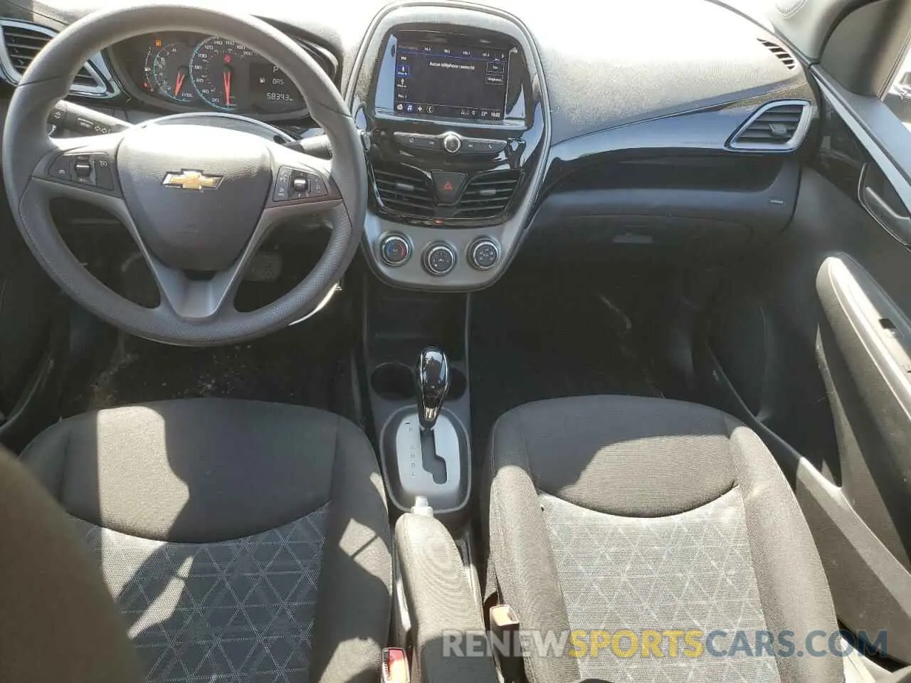8 Photograph of a damaged car KL8CD6SA7NC005382 CHEVROLET SPARK 2022