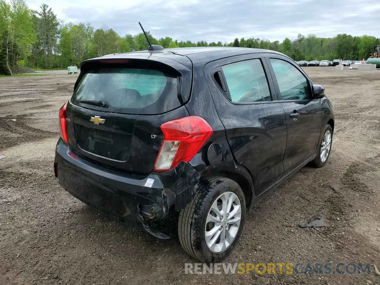 3 Photograph of a damaged car KL8CD6SA7NC007634 CHEVROLET SPARK 2022