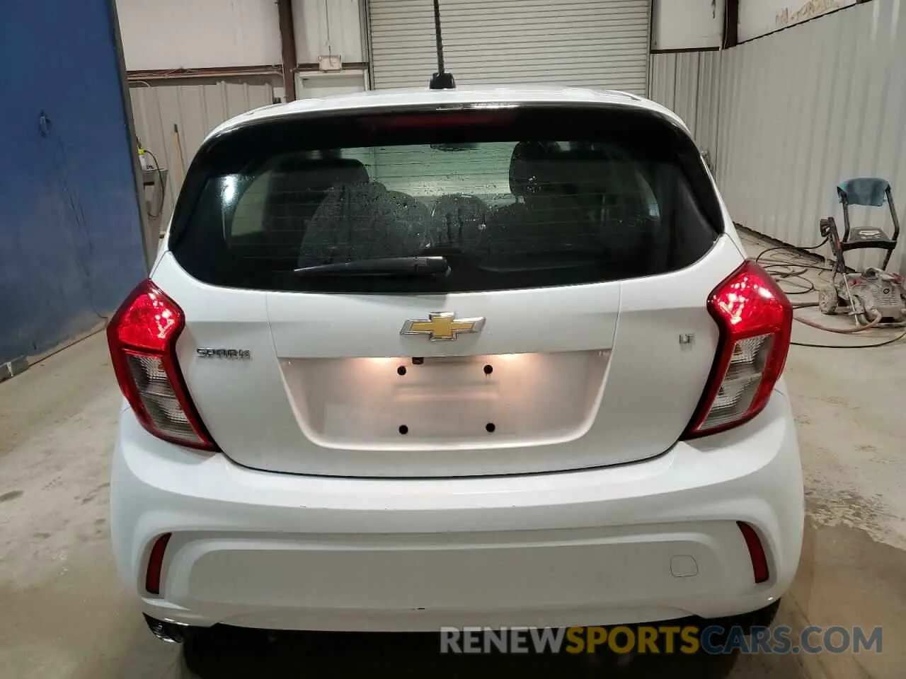 6 Photograph of a damaged car KL8CD6SA8NC012647 CHEVROLET SPARK 2022